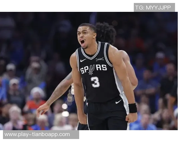 凯尔登强调团队合作的重要性热手球员将获得更多投篮机会