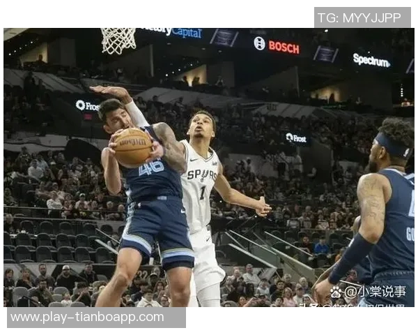 马刺在最后时刻逆转鹈鹕以微弱优势获胜末节表现决定胜负